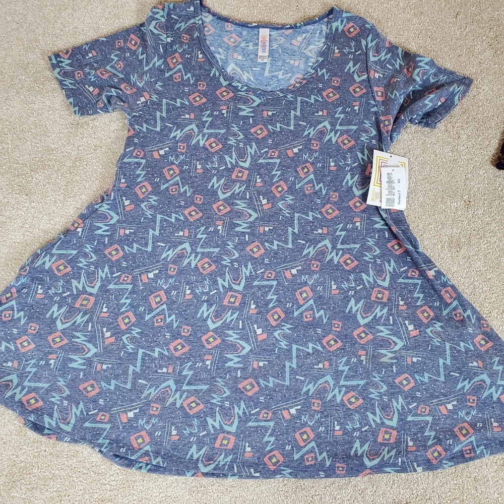 LULAROE Women's Perfect T Top Blue Round Neck Size‎ XS NWTGS Stretchy Fabric